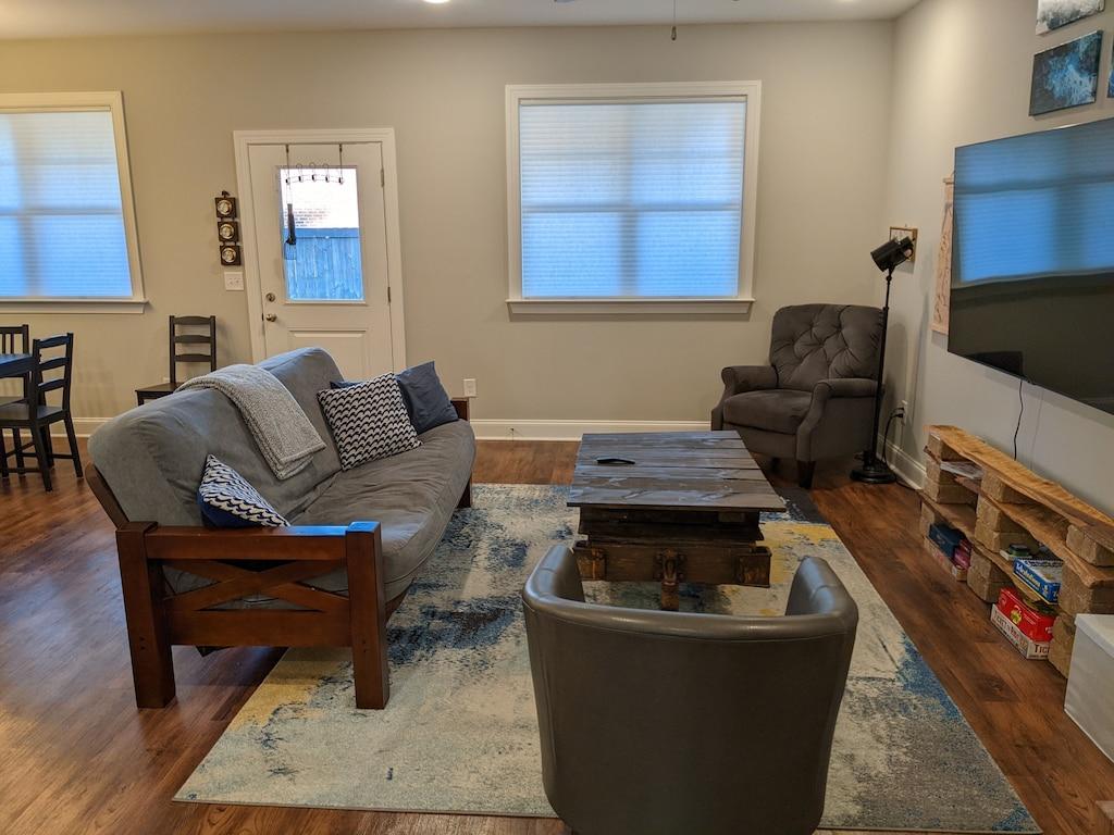 Home Away from Home in Auburn Pet Policy