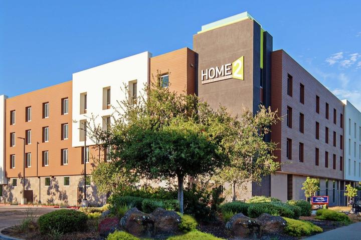 Pet Friendly Home2 Suites by Hilton Alameda Oakland Airport