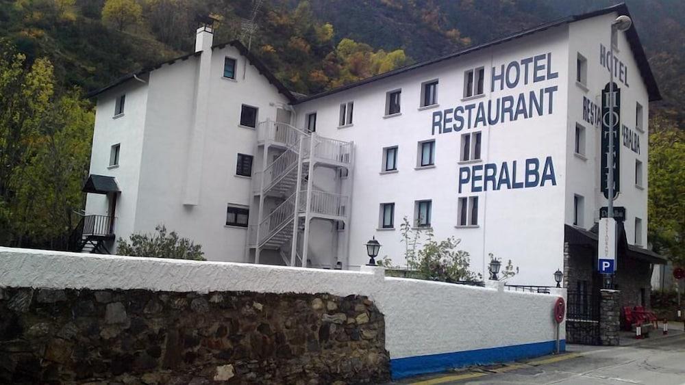 Pet Friendly Hotel Peralba