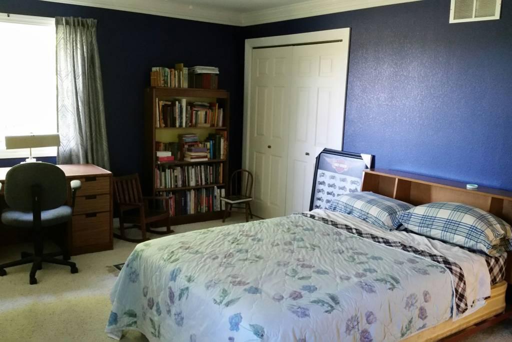 Grundy Center Airbnb Rentals Pet Policy