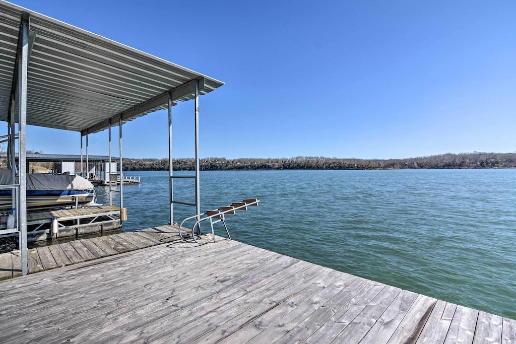 Table Rock Lakefront Getaway With Dock & Boat Slip Pet Policy