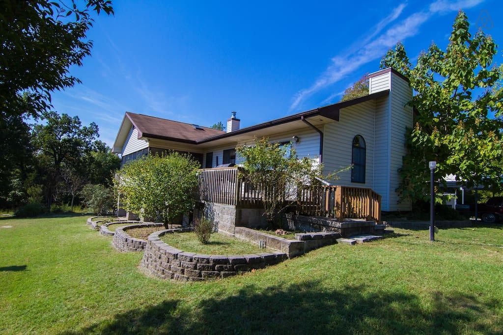 Pet Friendly Vacation Rentals in Cotter, AR BringFido