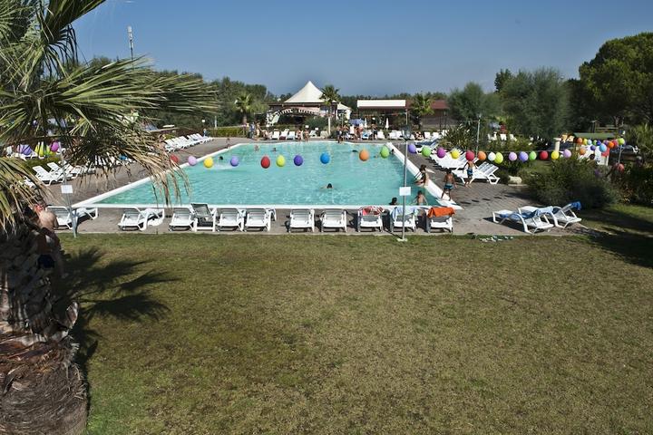 Pet Friendly New Camping Le Tamerici