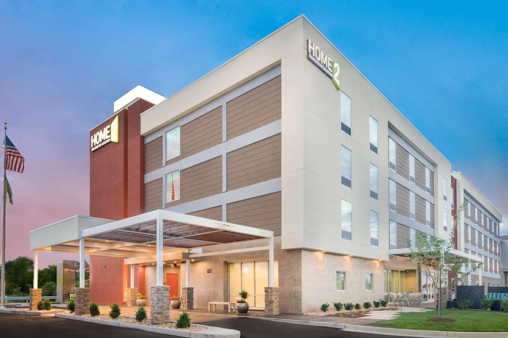 Pet Friendly Home2 Suites by Hilton Bowling Green Hotel