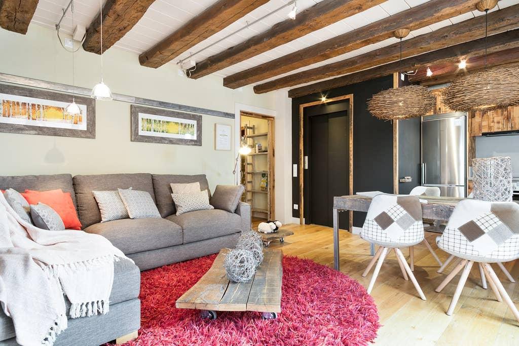 Pet Friendly Salardu Airbnb Rentals