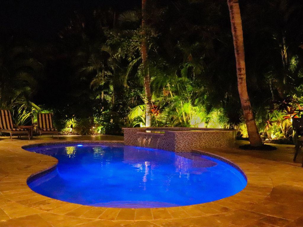 Pet Friendly Hotels In Miami Gardens Fl Bringfido