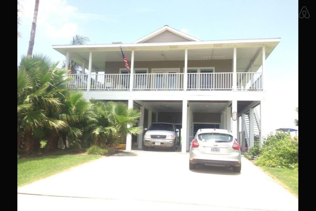 Galveston Airbnb Rentals Pet Policy