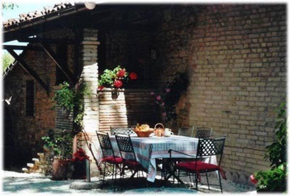 Pet Friendly Hotels In Abbadia Di Naro It Bringfido