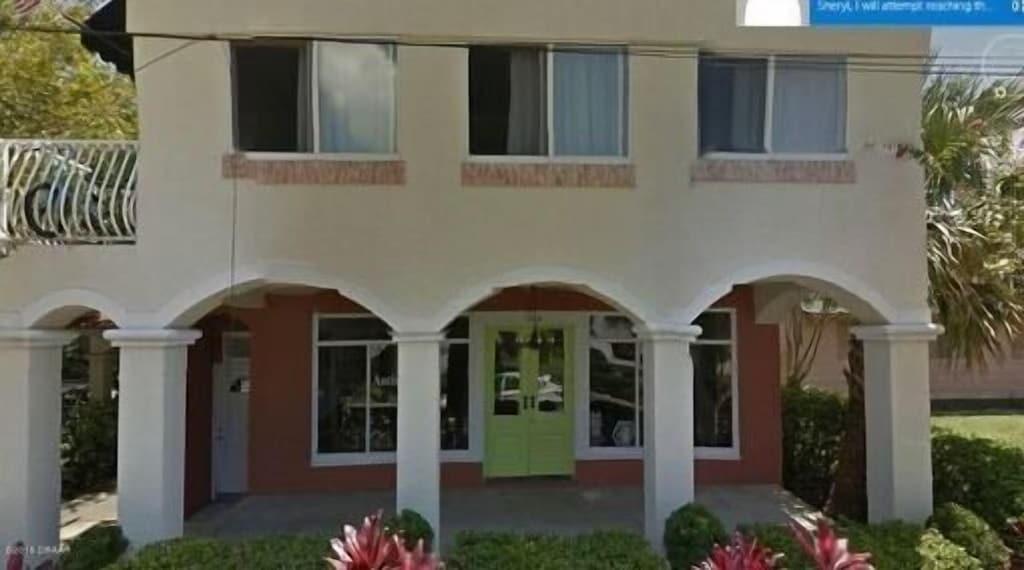 Spacious 3/1 Ormond Beach Apartment Pet Policy