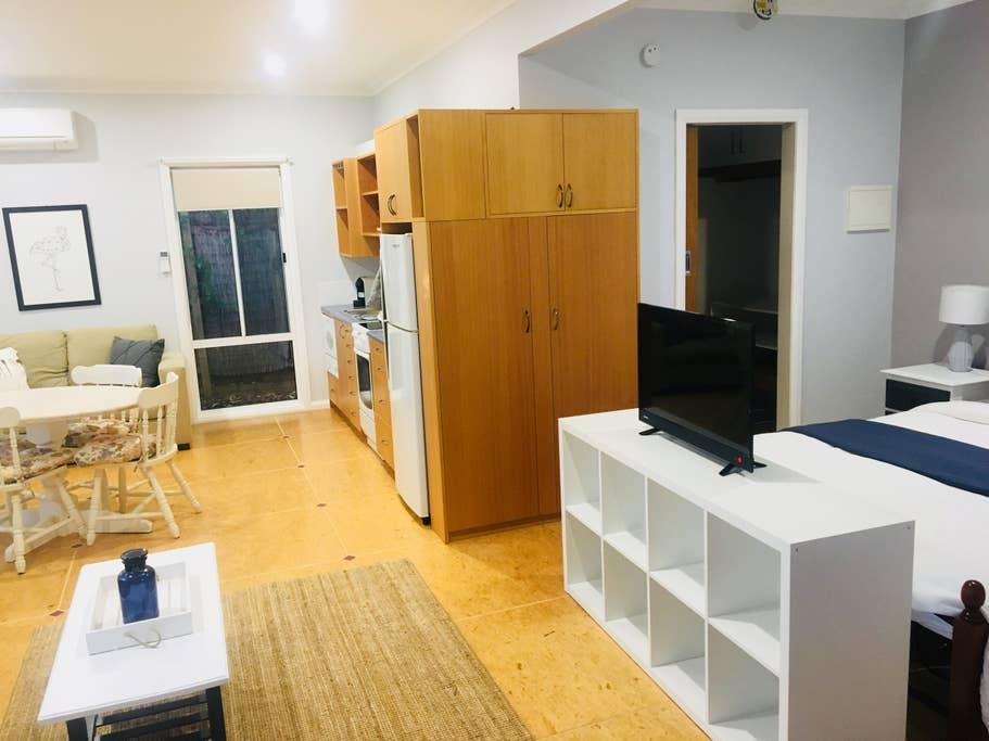 Bairnsdale Airbnb Rentals Pet Policy