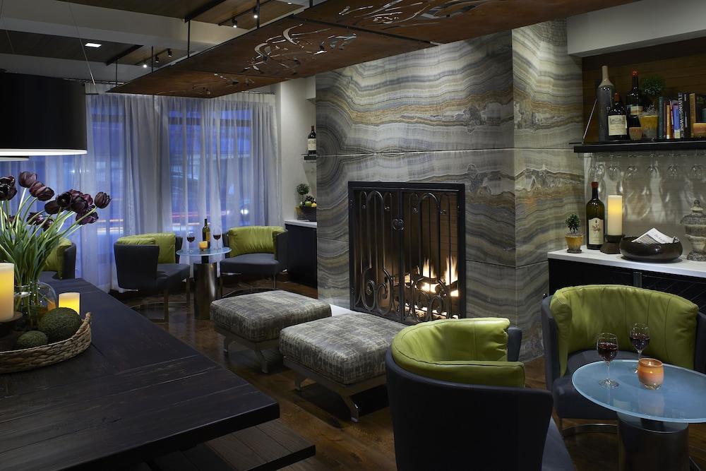 Pet Friendly Kimpton Hotel Vintage Seattle by IHG