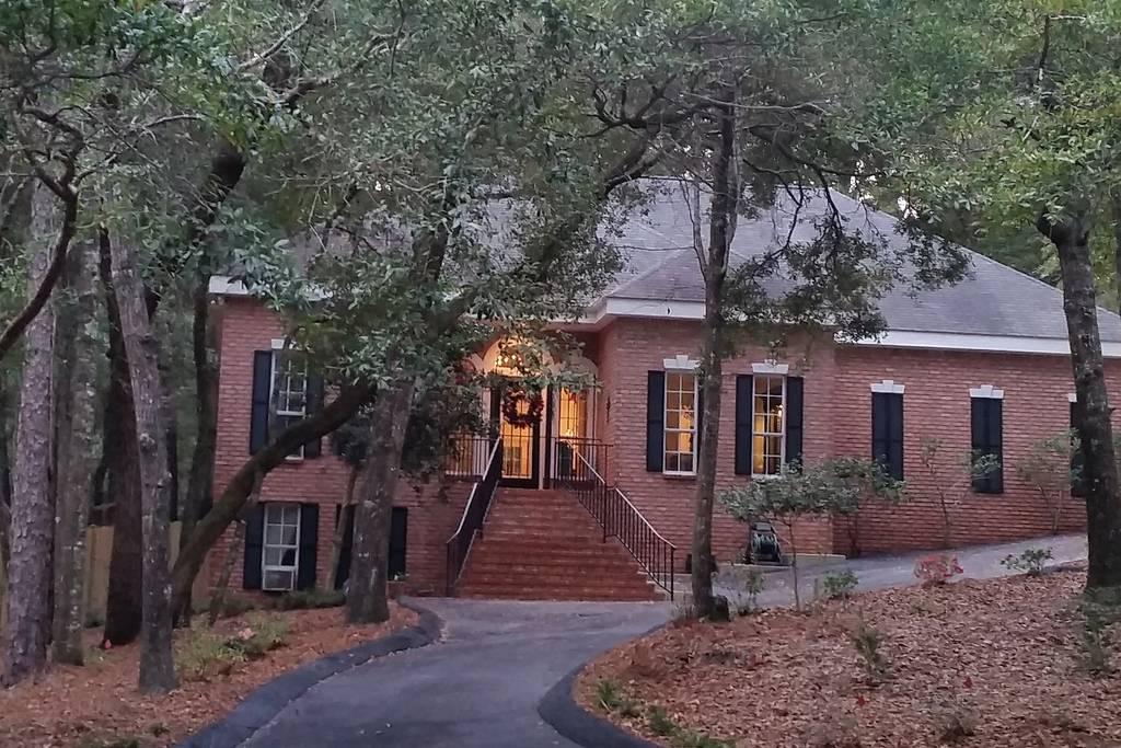 Fairhope Airbnb Rentals Pet Policy