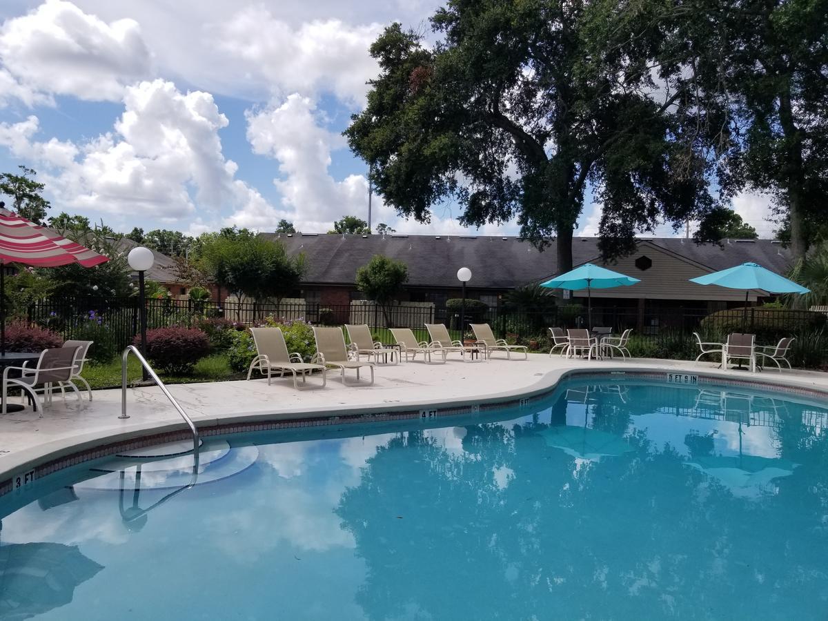 Hospitality Inn Jacksonville Pet Policy