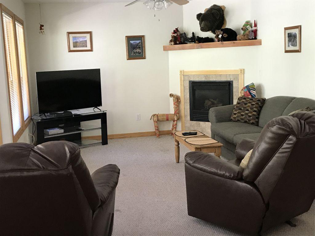 Pet Friendly Hotels Ouray Co : Quaint Historic Cabin - Near Downtown - Pet Friendly ... - Benefits of booking at pet friendly hotels.
