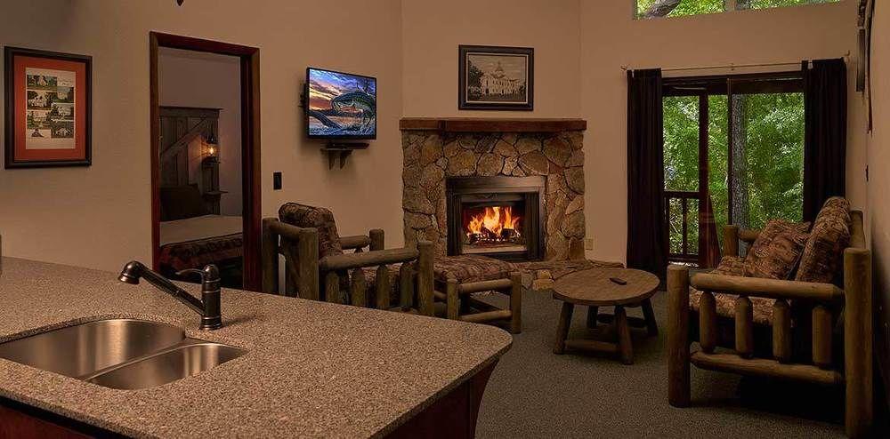 Twin Lakes Camp Resort Pet Policy