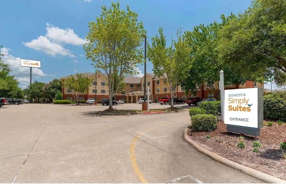 Pet Friendly Extended Stay America Select Suites Lafayette Airport