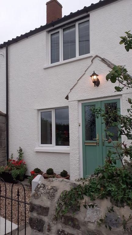 Pet Friendly Hotels Stogursey  BringFido