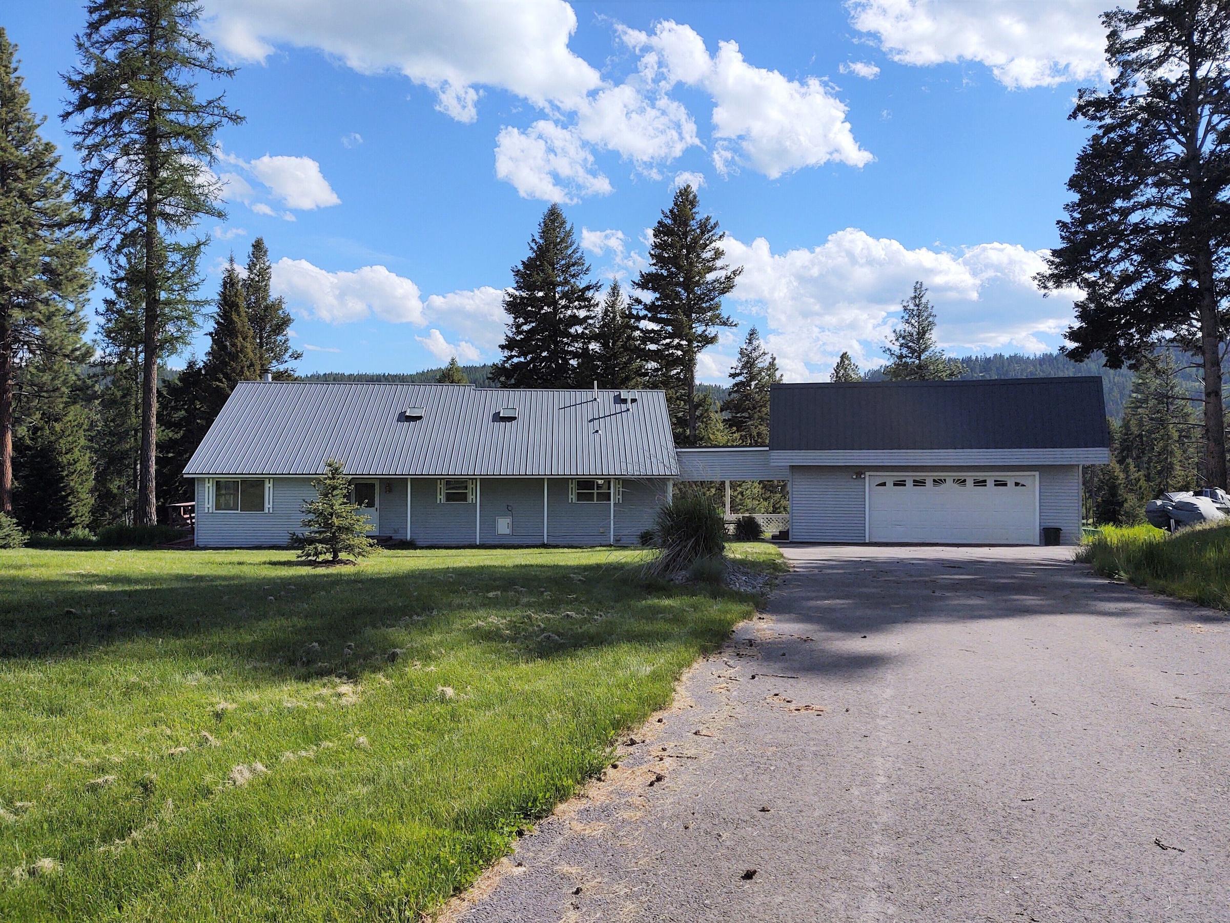 Pet Friendly Large & Comfortable Home on Clearwater River