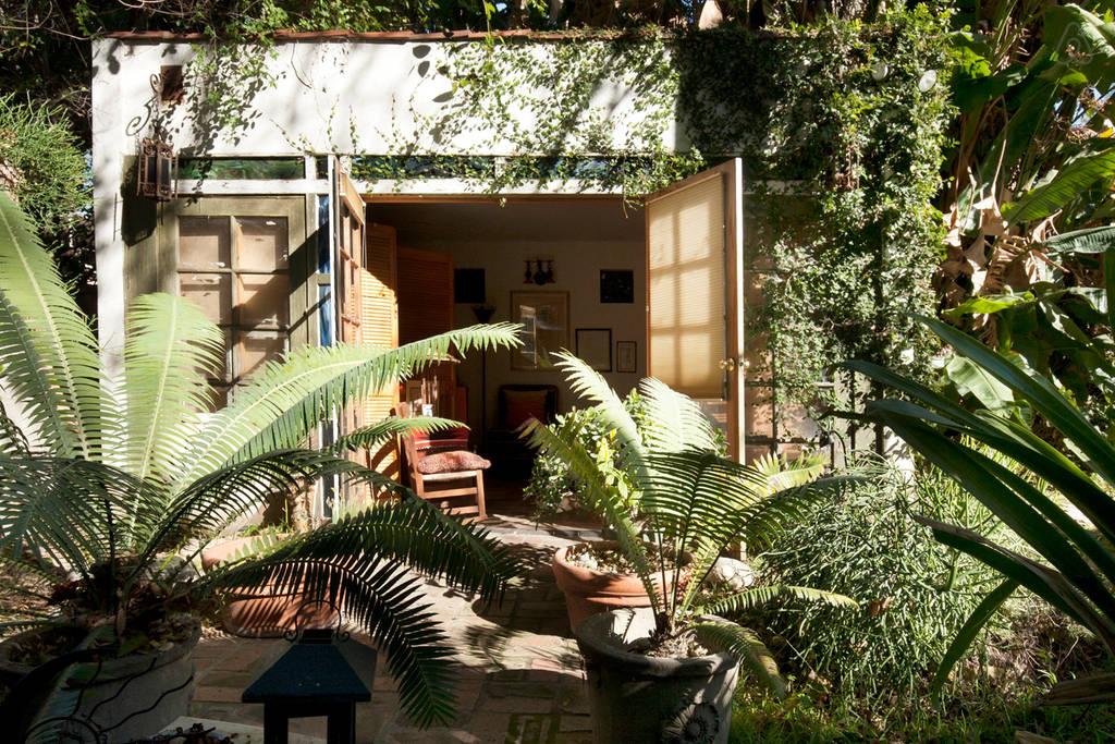 Pet Friendly Pasadena Airbnb Rentals