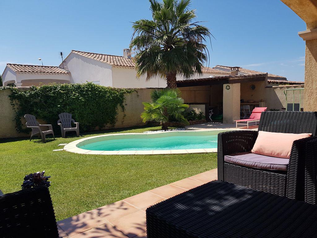 Pet Friendly 2/1 Villa with Swimming Pool