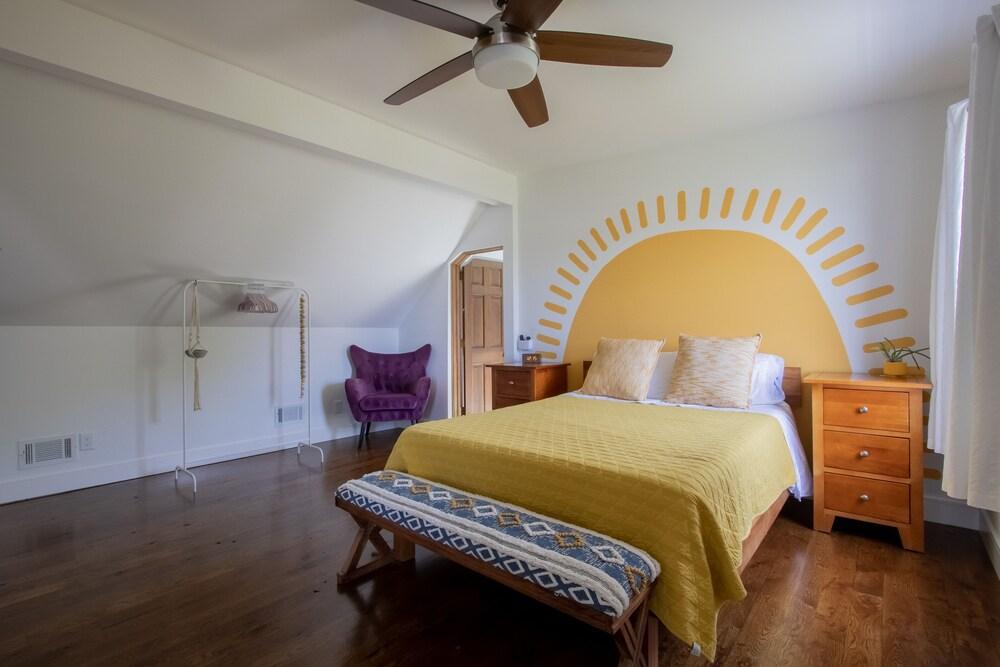 Pet Friendly Bay Shore Beach Lodge