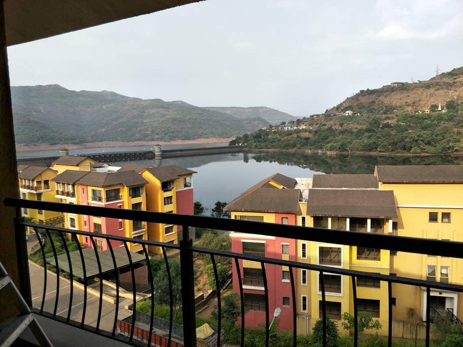 Lavasa Airbnb Rentals Pet Policy Nejste anonymní hotelový host, jste host pána domu. bring fido