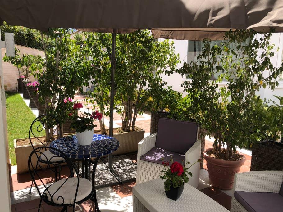 Pet Friendly Mondello Airbnb Rentals