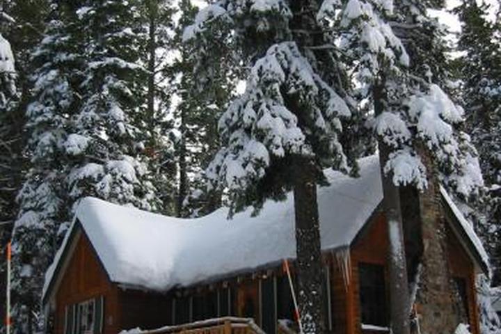 Pet Friendly Tahoma Meadows Bed and Breakfast Cottages