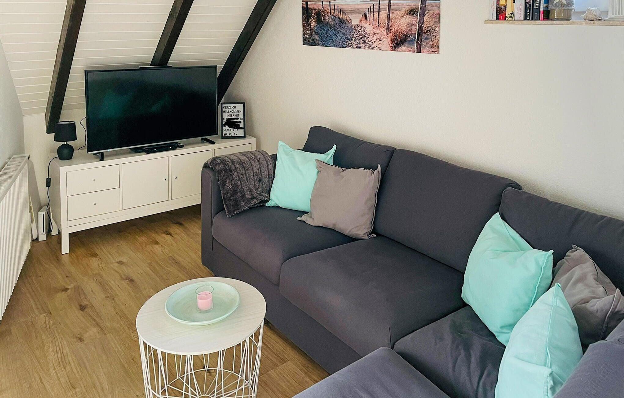 Pet Friendly Awesome Apartment in Friedrichskoog with WiFi