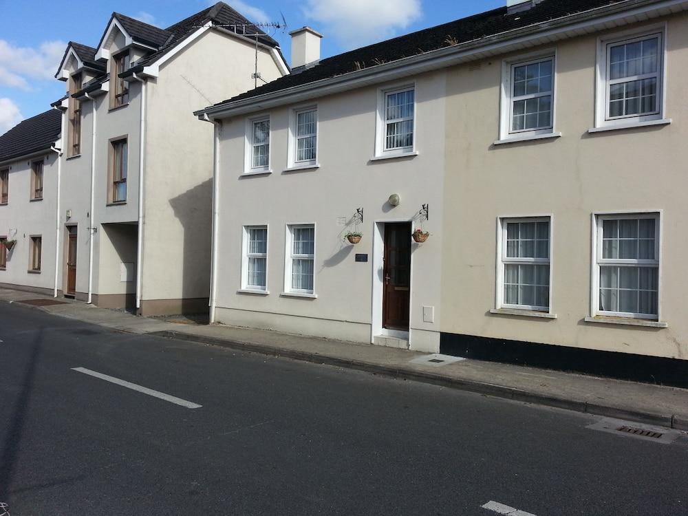 Pet Friendly Sionna - 3BR House in Village of Keshcarrigan