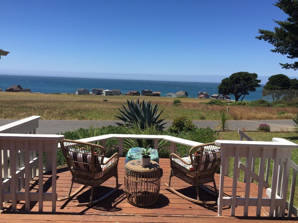 Pet Friendly Sea View at Shelter Cove