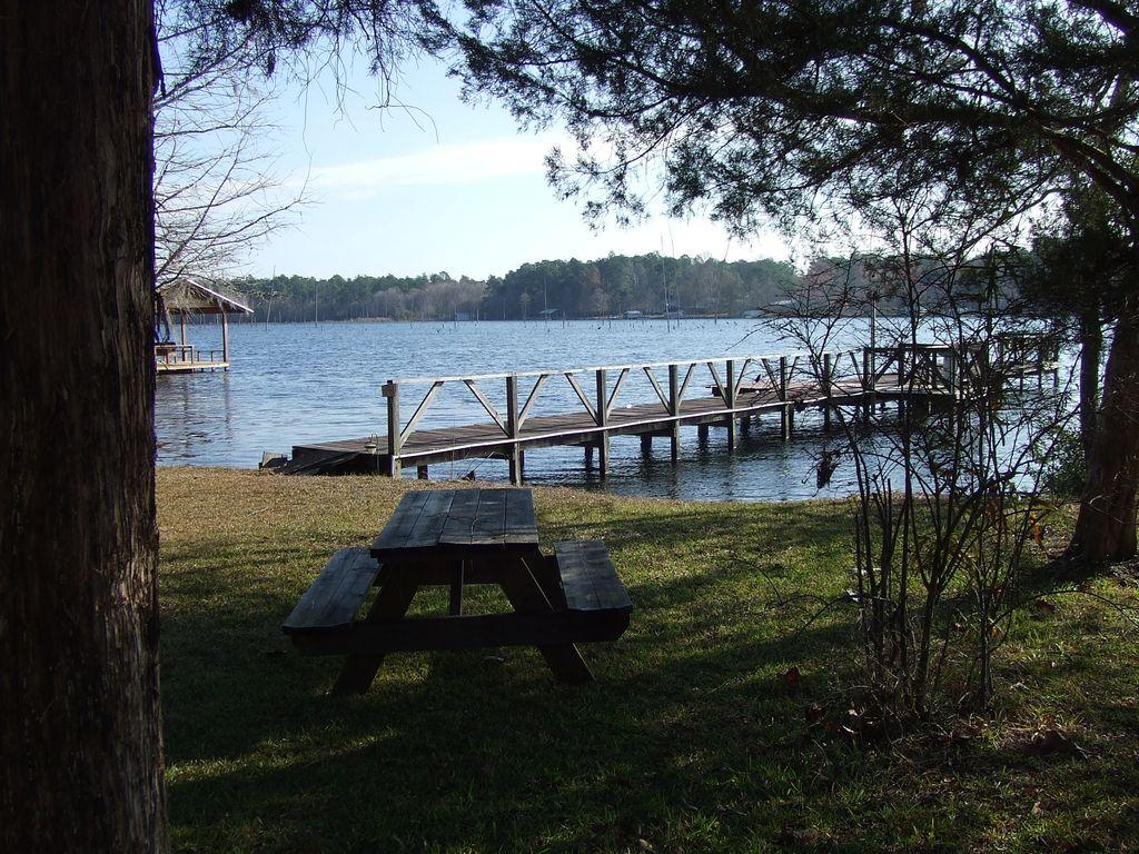 Pet Friendly Vacation Rentals In Lake Seminole Ga Bringfido