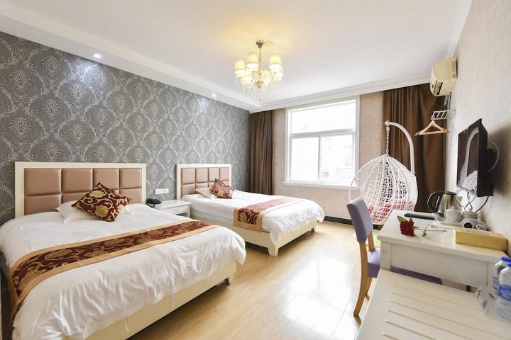 Pet Friendly Huangshan Best Youth Theme Hotel