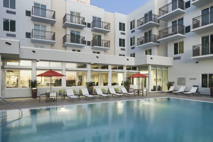 Pet Friendly SpringHill Suites by Marriott Clearwater Beach