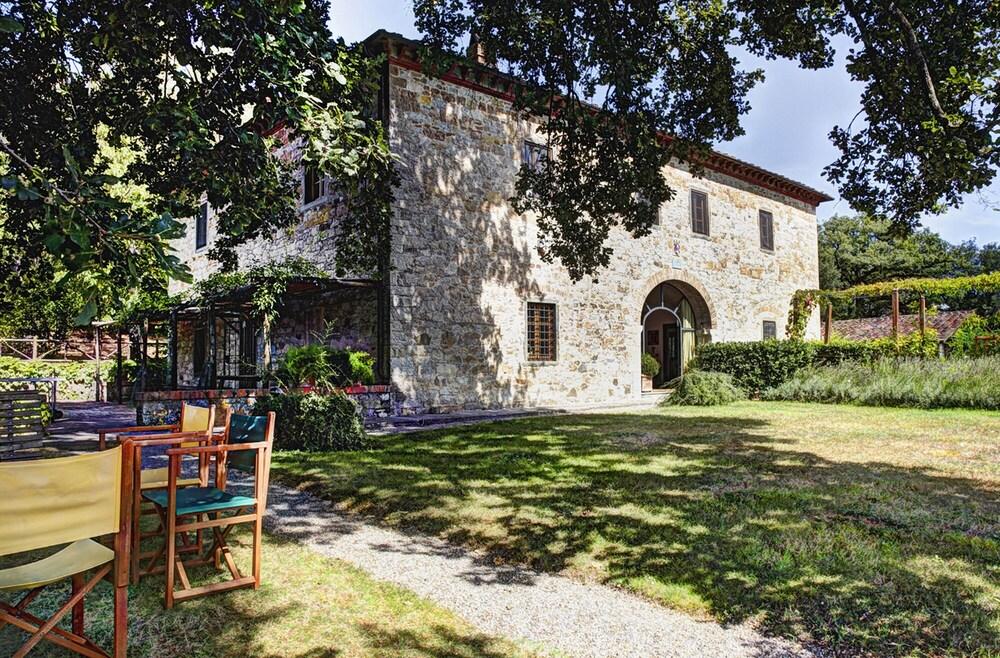 Pet Friendly Beautiful Villa in Chianti