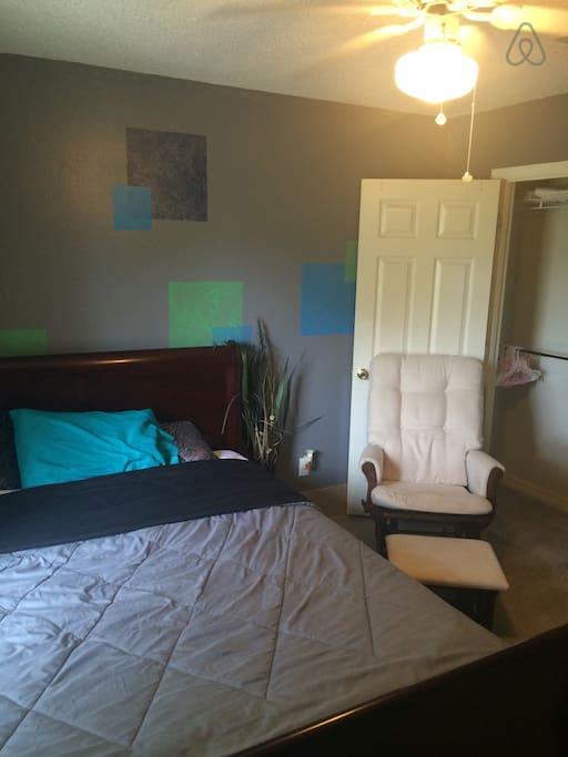 Navarre Airbnb Rentals Pet Policy