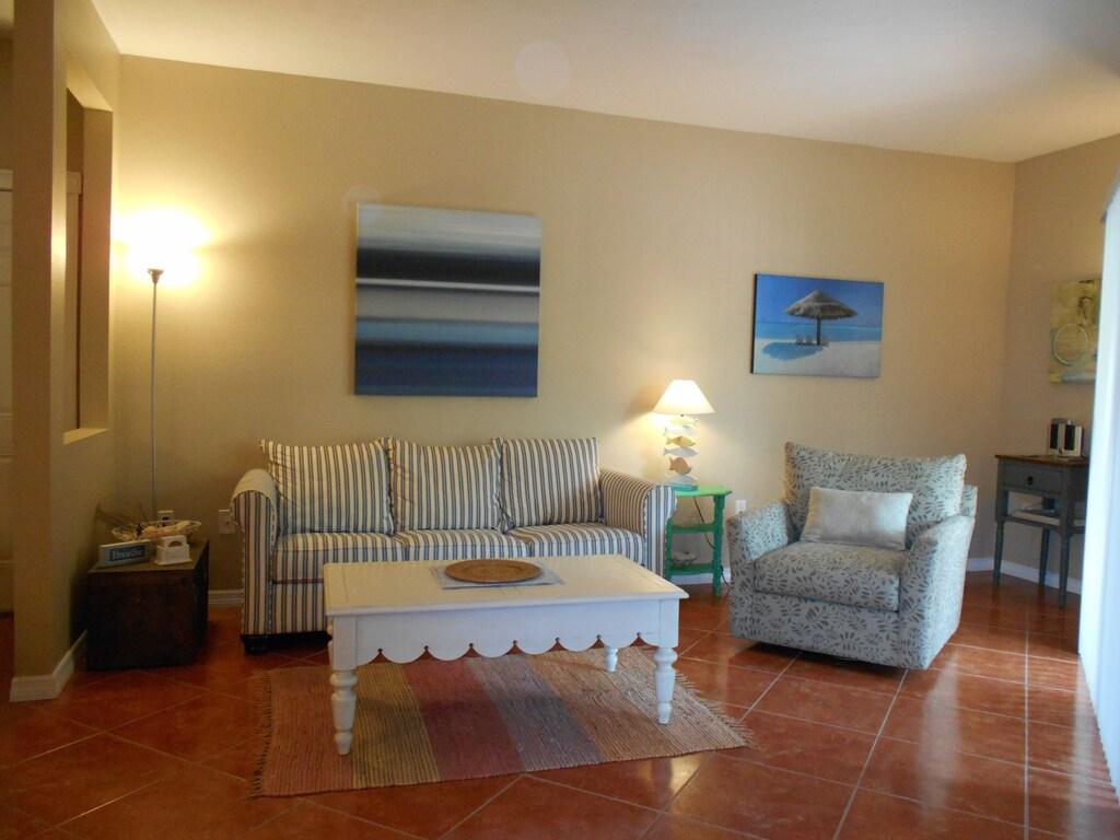 Resort Style Clearwater Condo Come & Relax Pet Policy