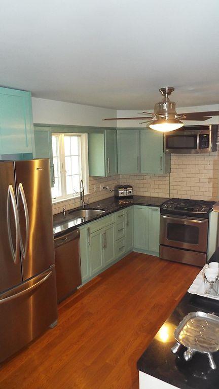 Pet Friendly Beautiful Beach House with Lots of Extras