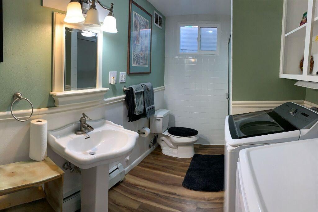 France in Glenwood Springs Pet Paradise Pet Policy