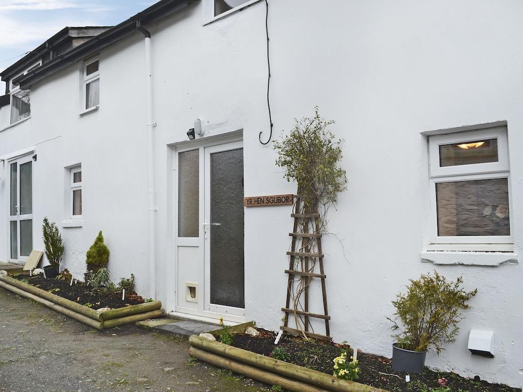 4BR Cottage Near Aberystwyth Pet Policy