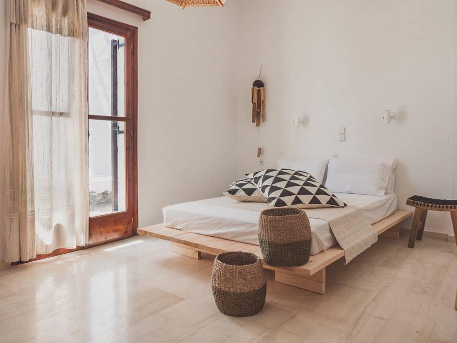 Pet Friendly Agia Galini Airbnb Rentals