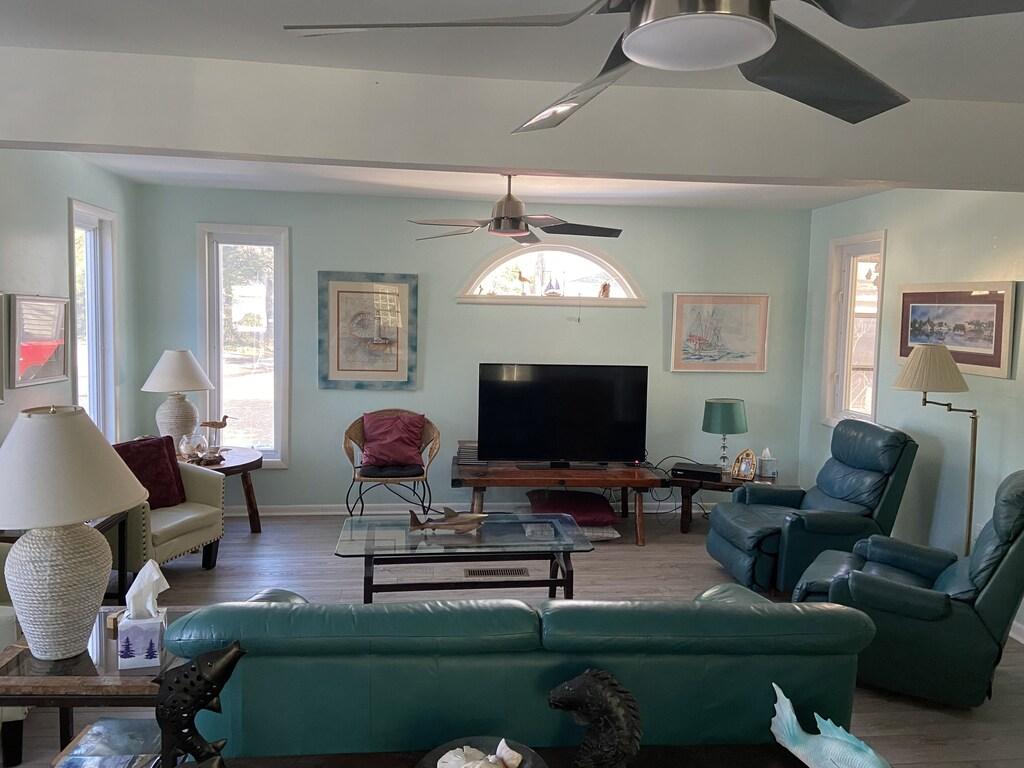 RehobothDewey Beach Rental Pet Policy