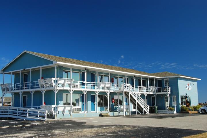 Pet Friendly Fin 'n Feather Waterside Inn By Kees Vacations