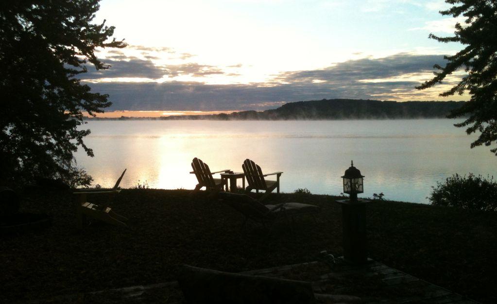 Pet Friendly Cabin on Lake Byllesby
