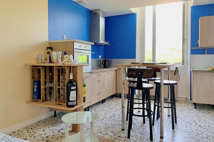 Pet Friendly T2 Near the Station of Gières #Cb