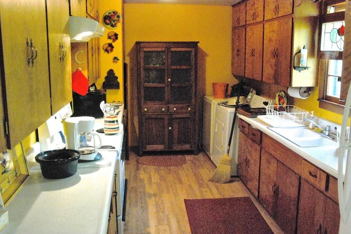 Pet Friendly Indian House Bluff Cottage
