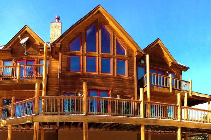 Pet Friendly Vacation Rentals In Hot Sulphur Springs Co Bringfido