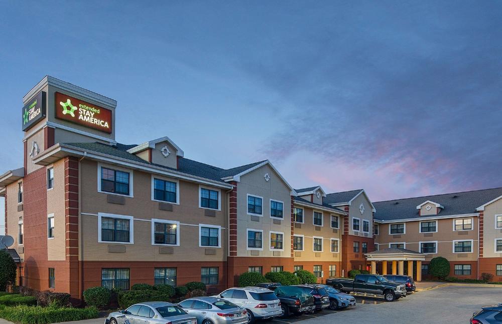 Pet Friendly Extended Stay America Suites Chicago Woodfield Mall