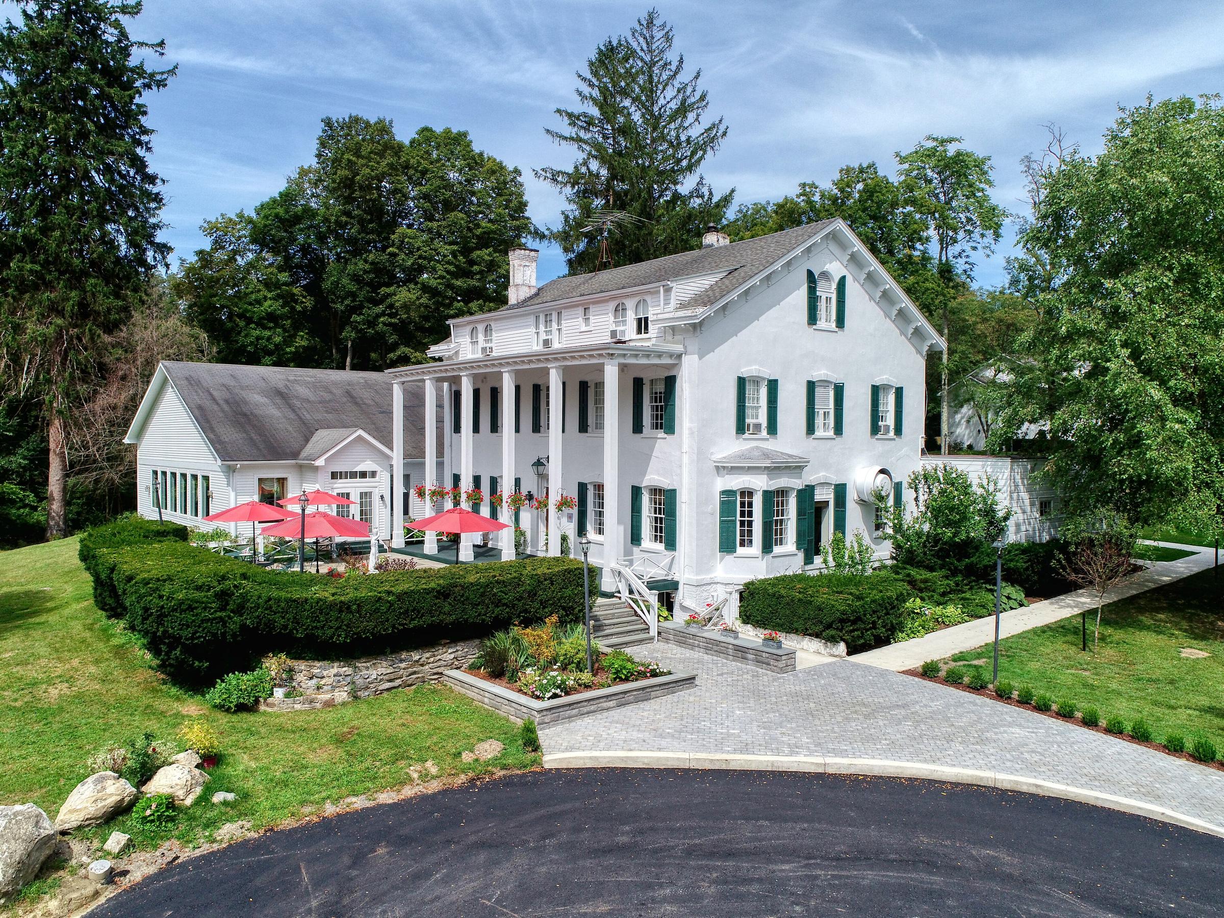 Pet Friendly Le Chambord at Curry Estate