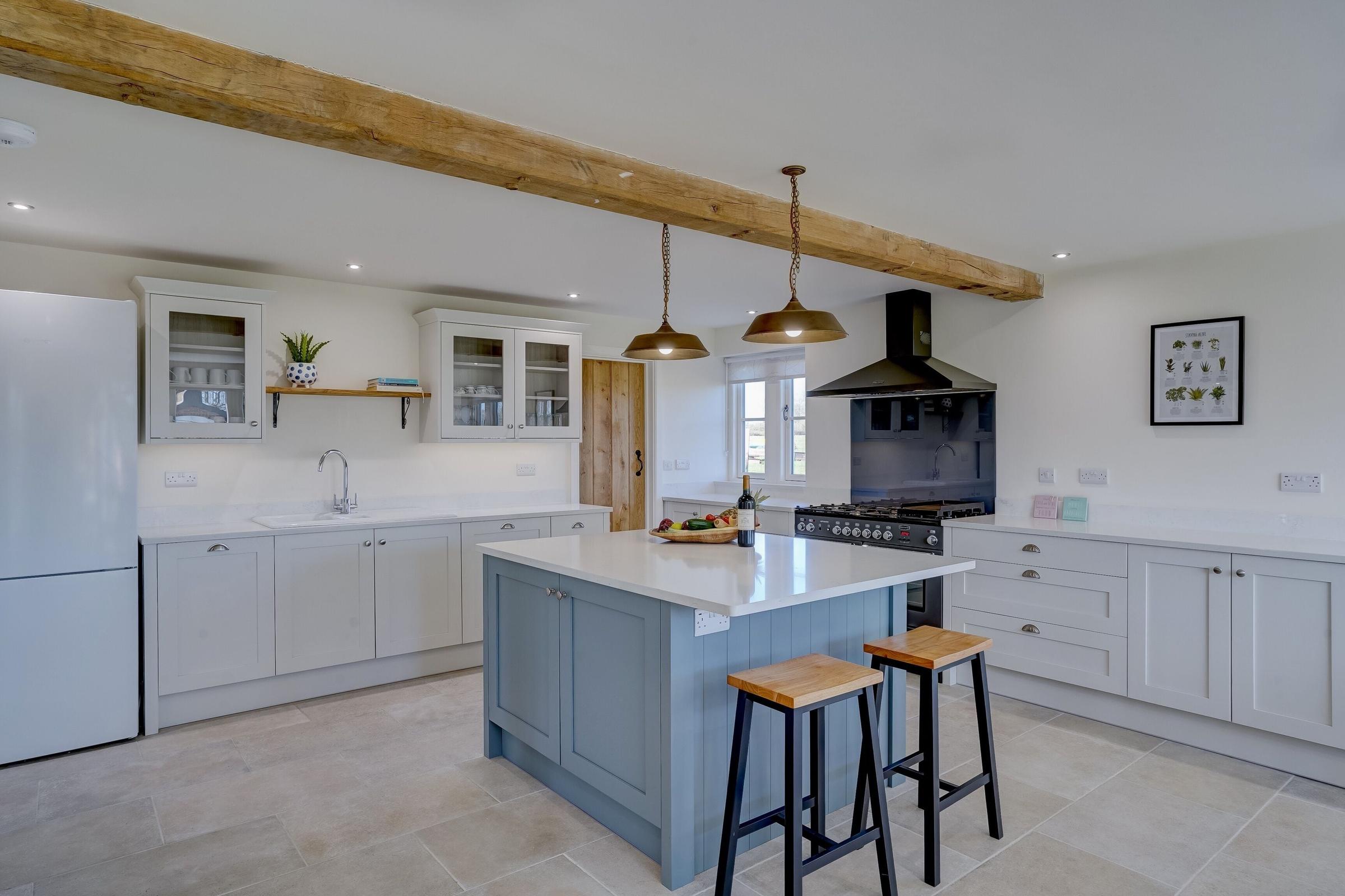 Pet Friendly 5BR Farmhouse for Exploring Norfolk & Suffolk